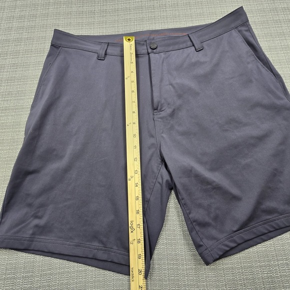Rhone Shorts Mens 38 Gray Chino Performance 8 Inseam Casual Summer Golf - Picture 4 of 9